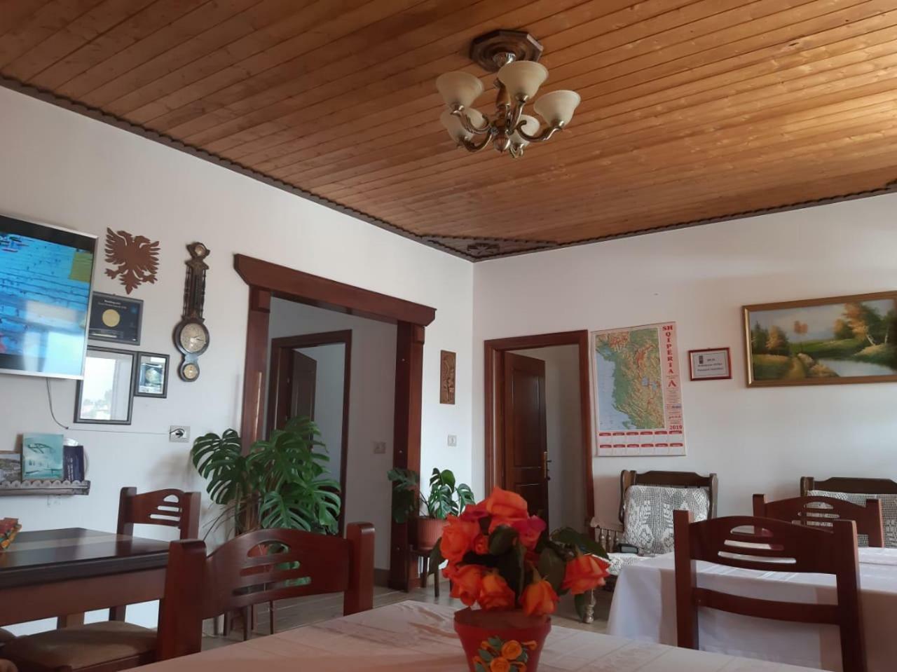 B&Bsheshalliu Berat Exterior foto